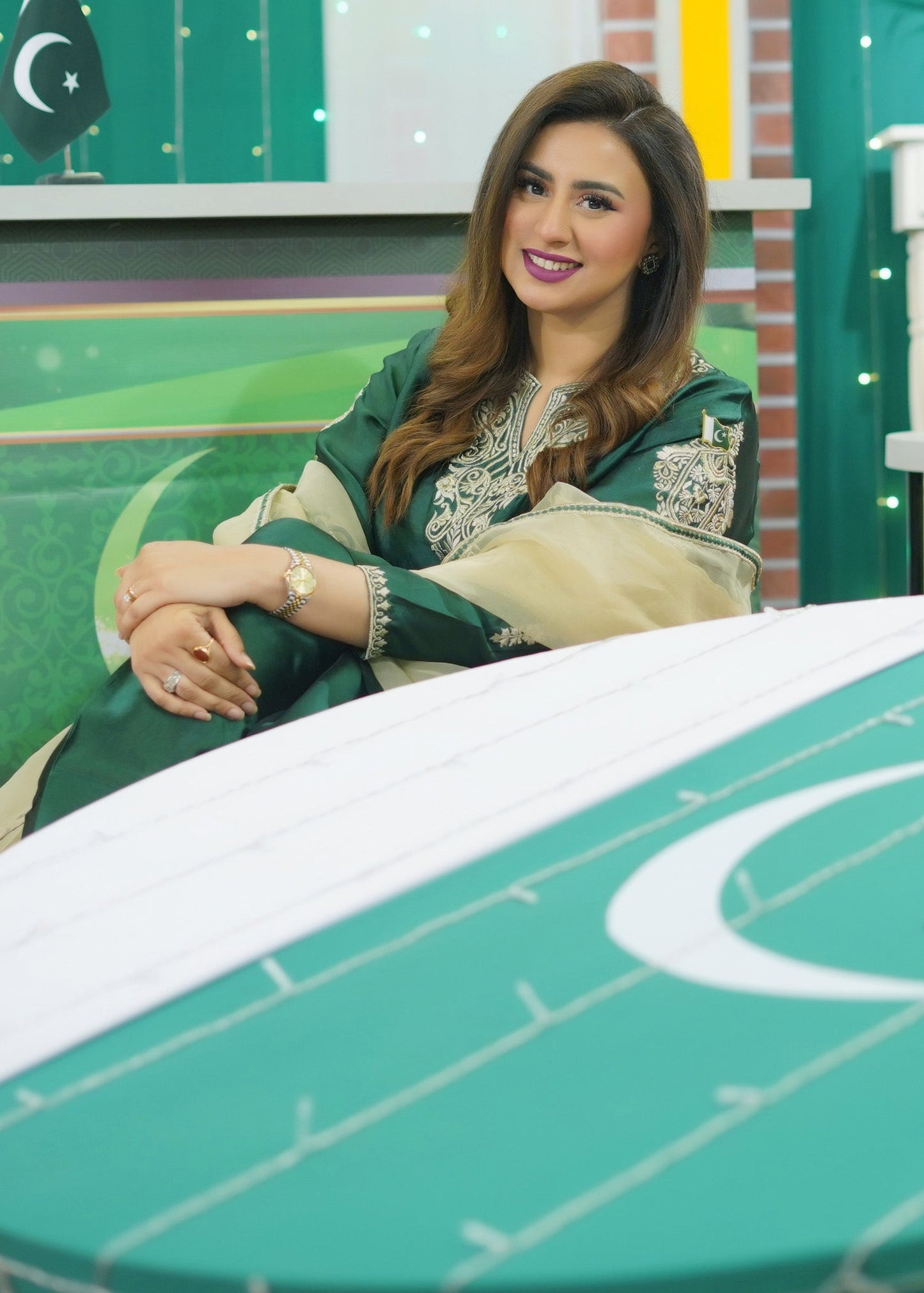 Shayari Emerald green sheesha silk Shirt and Shalwar with Dupatta - Madiha Naqvi