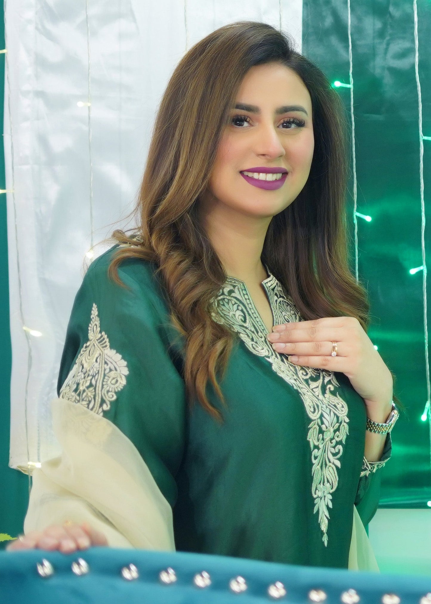 Shayari Emerald green sheesha silk Shirt and Shalwar with Dupatta - Madiha Naqvi